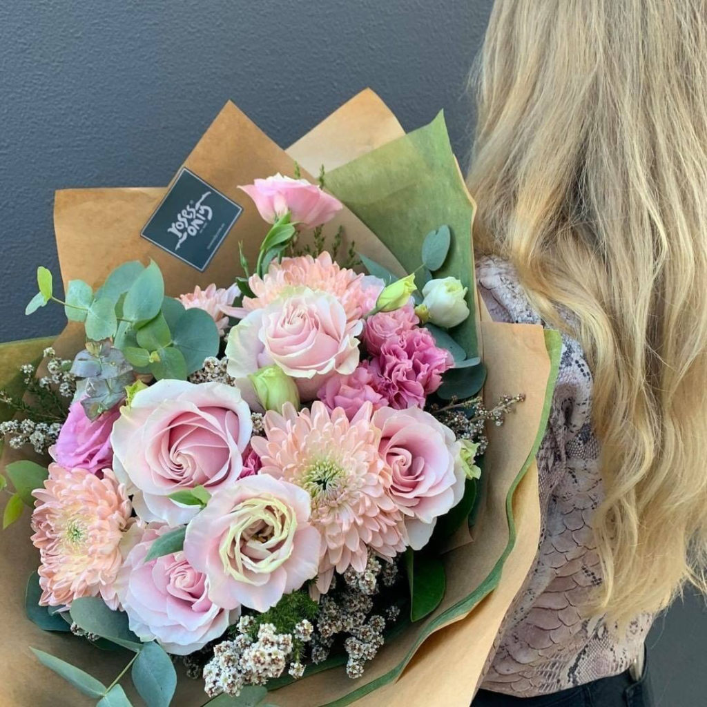 flowers online gold coast