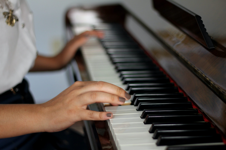 digital pianos